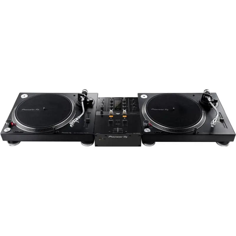 Mesa de mezclas Pioneer DJM 250MK2 en set con giradiscos