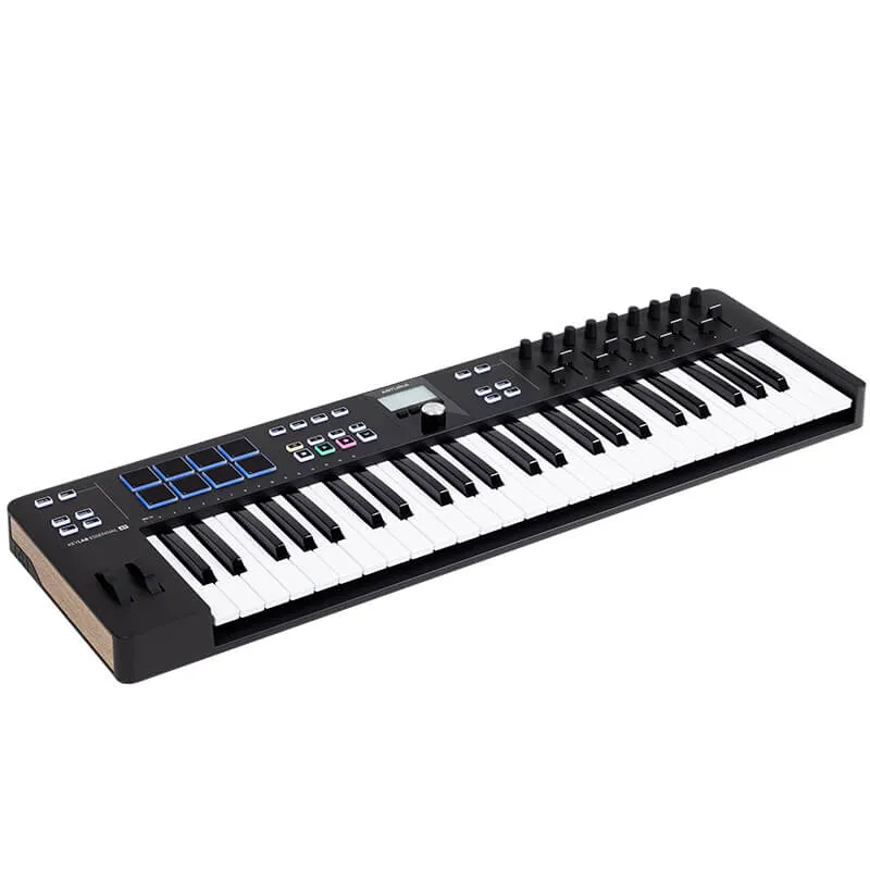 Teclado Midi Arturia Keylab Essential 49 MK3 Black vista lateral izquierda